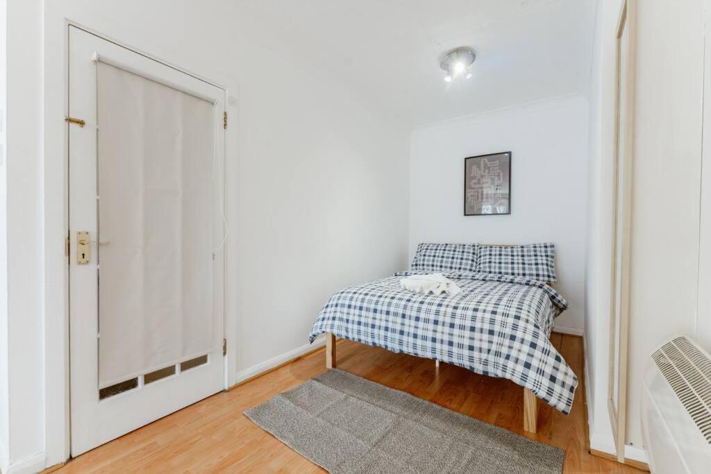 Up To 4 People, Room In A Share House Next To London Bridge Bagian luar foto